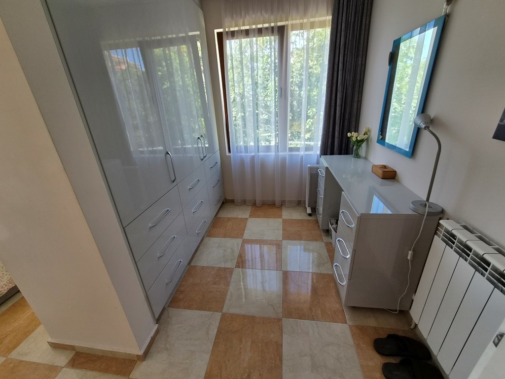 Свети Влас България 4-стаен Апартамент Residential Building